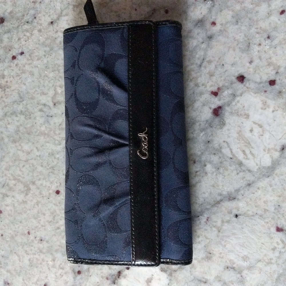 Coach Tri fold wallet